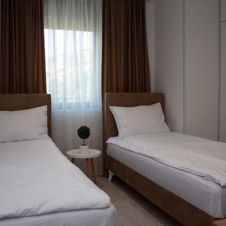 Glass Apartmani Novi Pazar Buitenkant foto