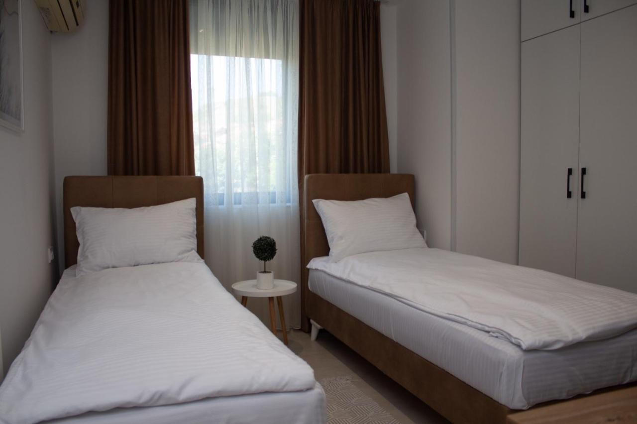 Glass Apartmani Novi Pazar Buitenkant foto