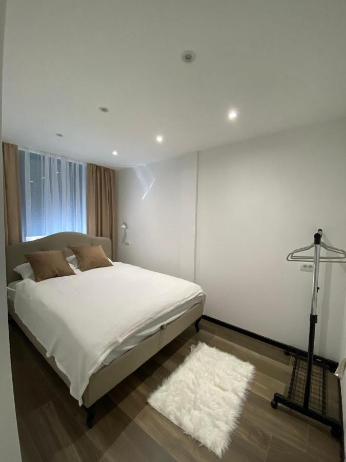Glass Apartmani Novi Pazar Buitenkant foto